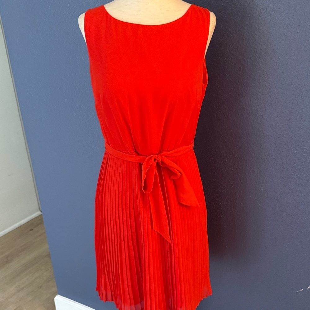 White House Black Market Vibrant Coral Red Pleated Mini Dress